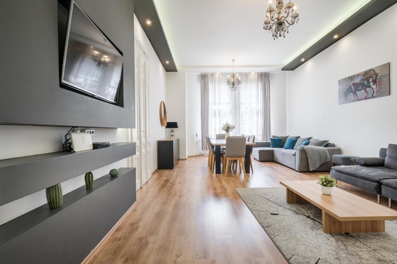 Real Apartments Zichy 부다페스트 외부 사진