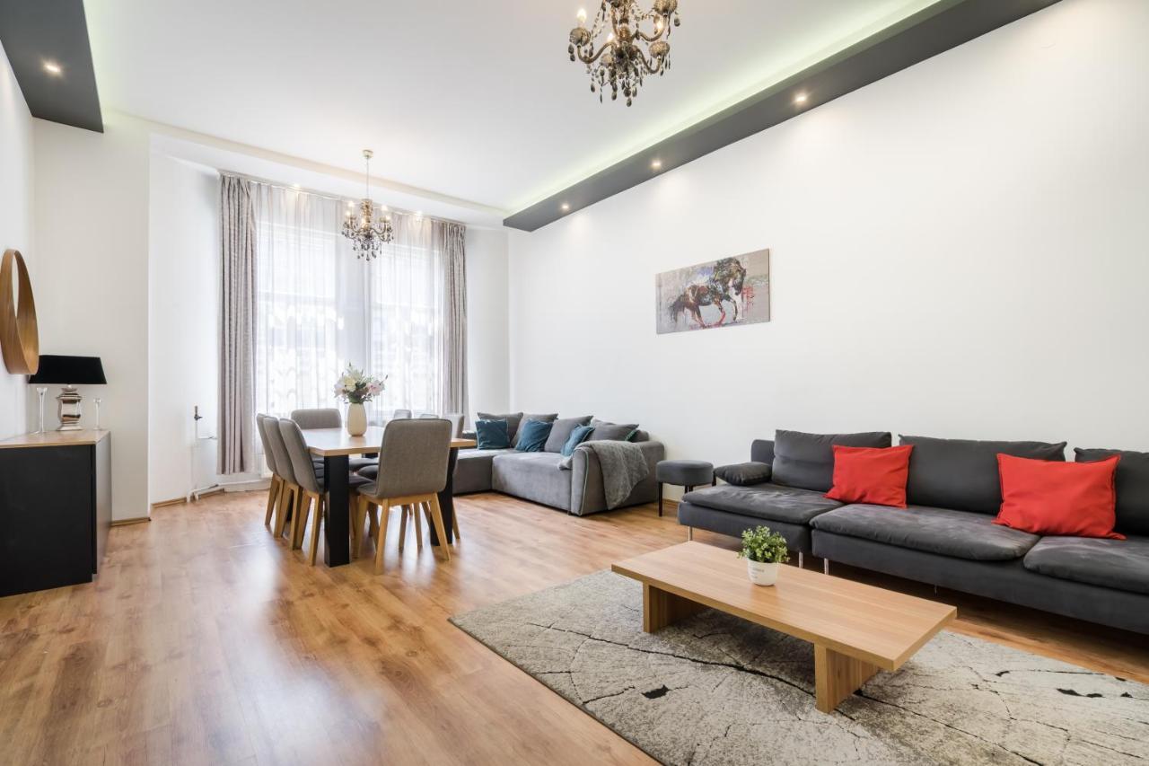 Real Apartments Zichy 부다페스트 외부 사진