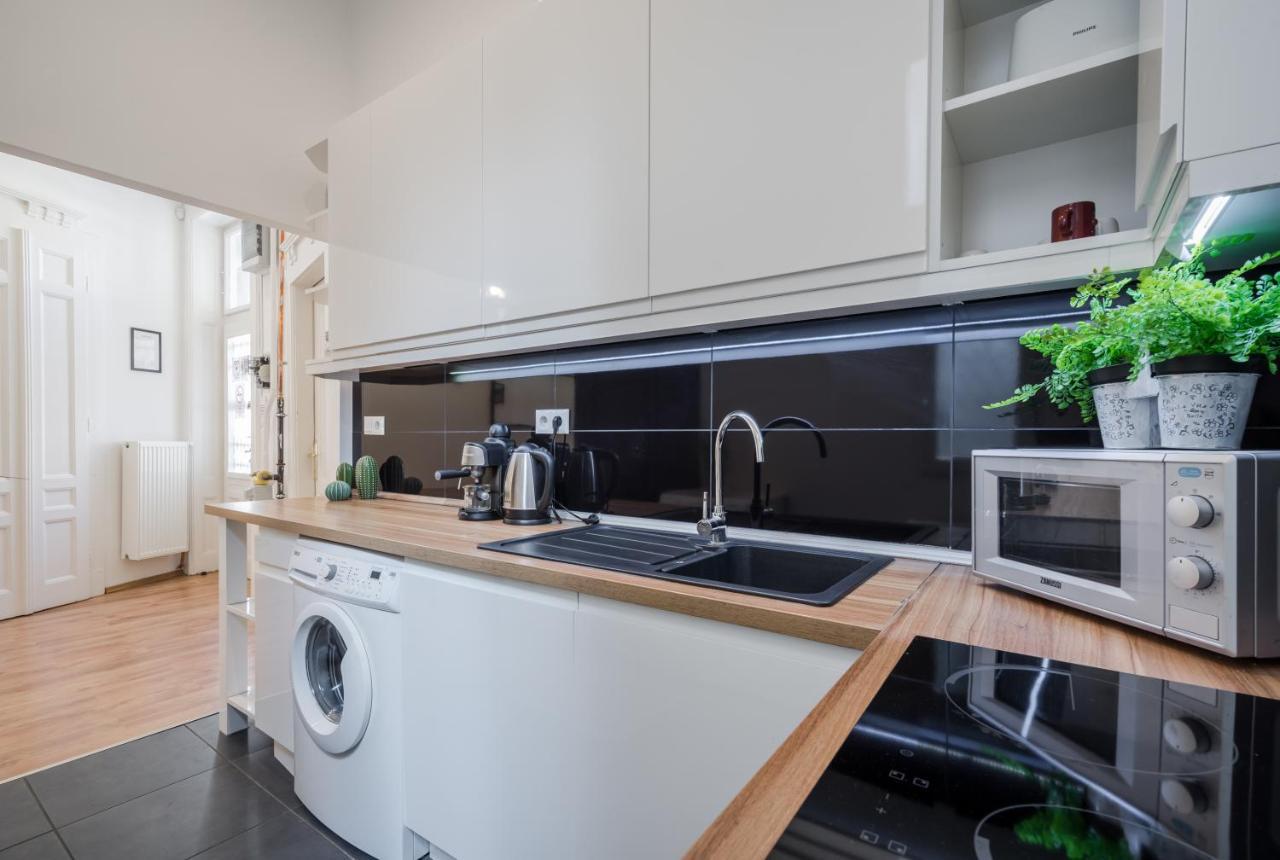 Real Apartments Zichy 부다페스트 외부 사진